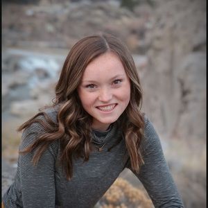 Meet your Posher, Whitney